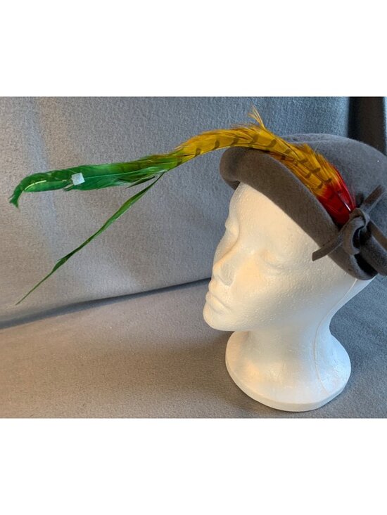 Ladies Gray Hat with Long Feather Accent Vintage Size 22 main image 11